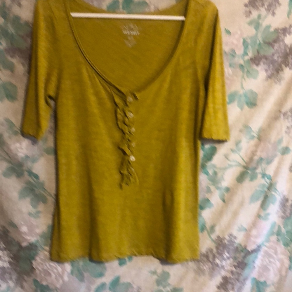 Cute top by Old Navy size small.